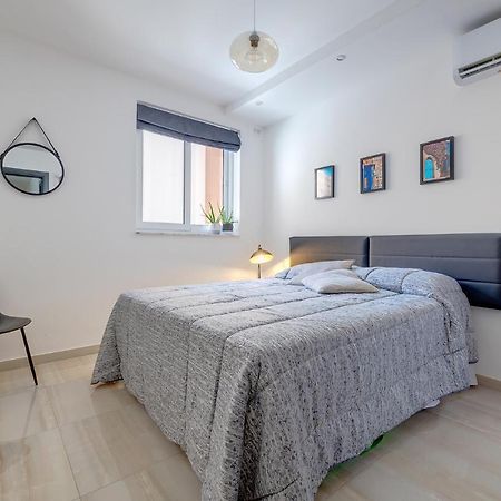 Chic 2Br Apartment, Ideal Location Ta Xbiex Εξωτερικό φωτογραφία