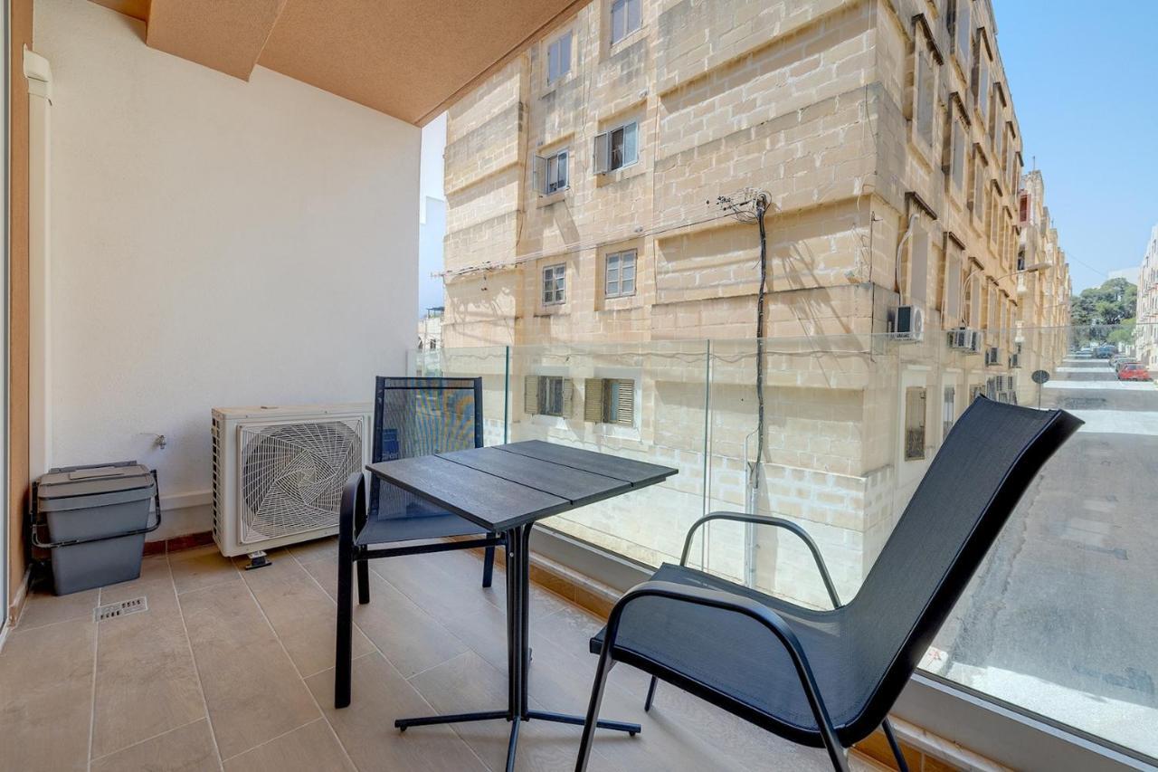 Chic 2Br Apartment, Ideal Location Ta Xbiex Εξωτερικό φωτογραφία
