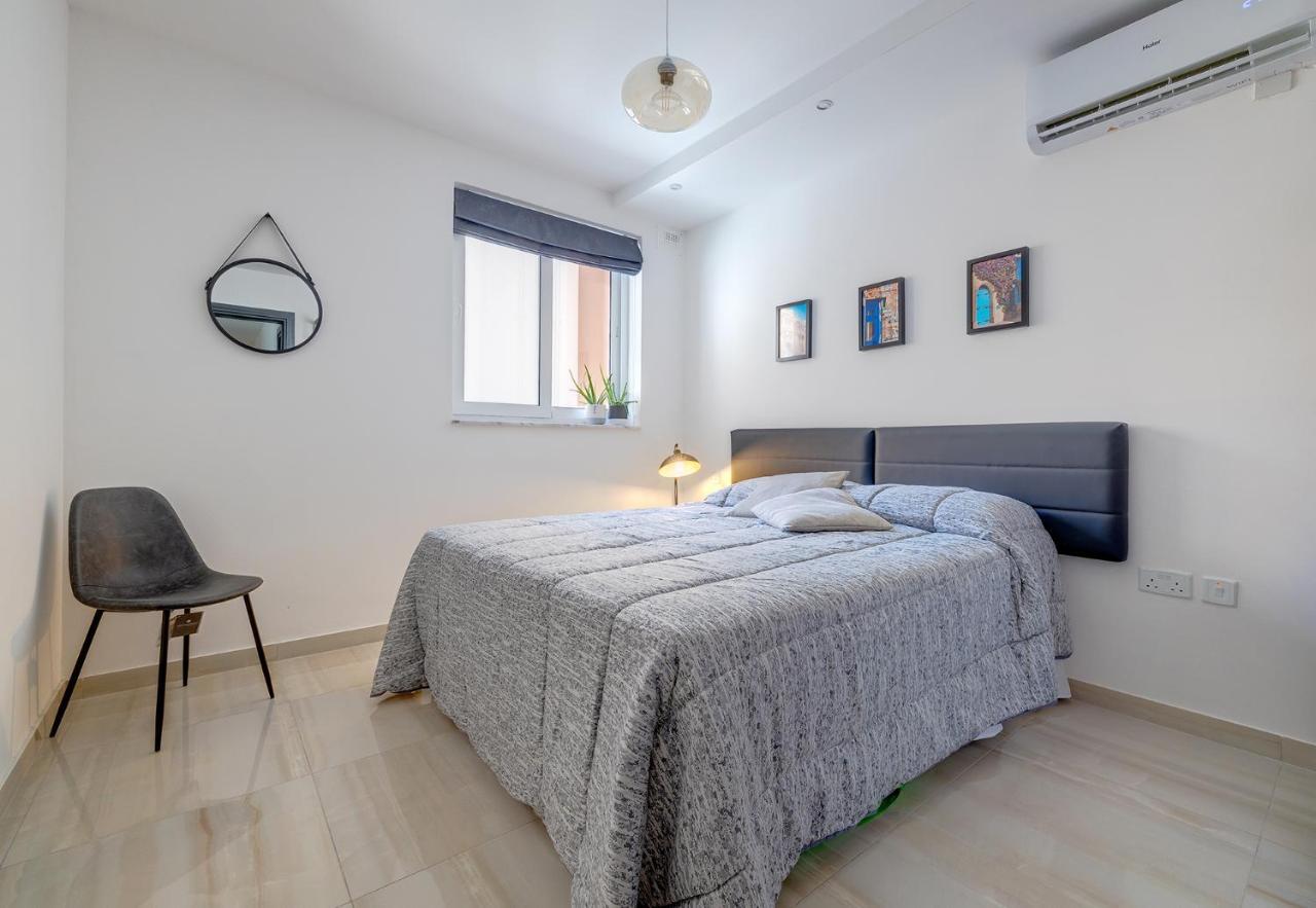 Chic 2Br Apartment, Ideal Location Ta Xbiex Εξωτερικό φωτογραφία
